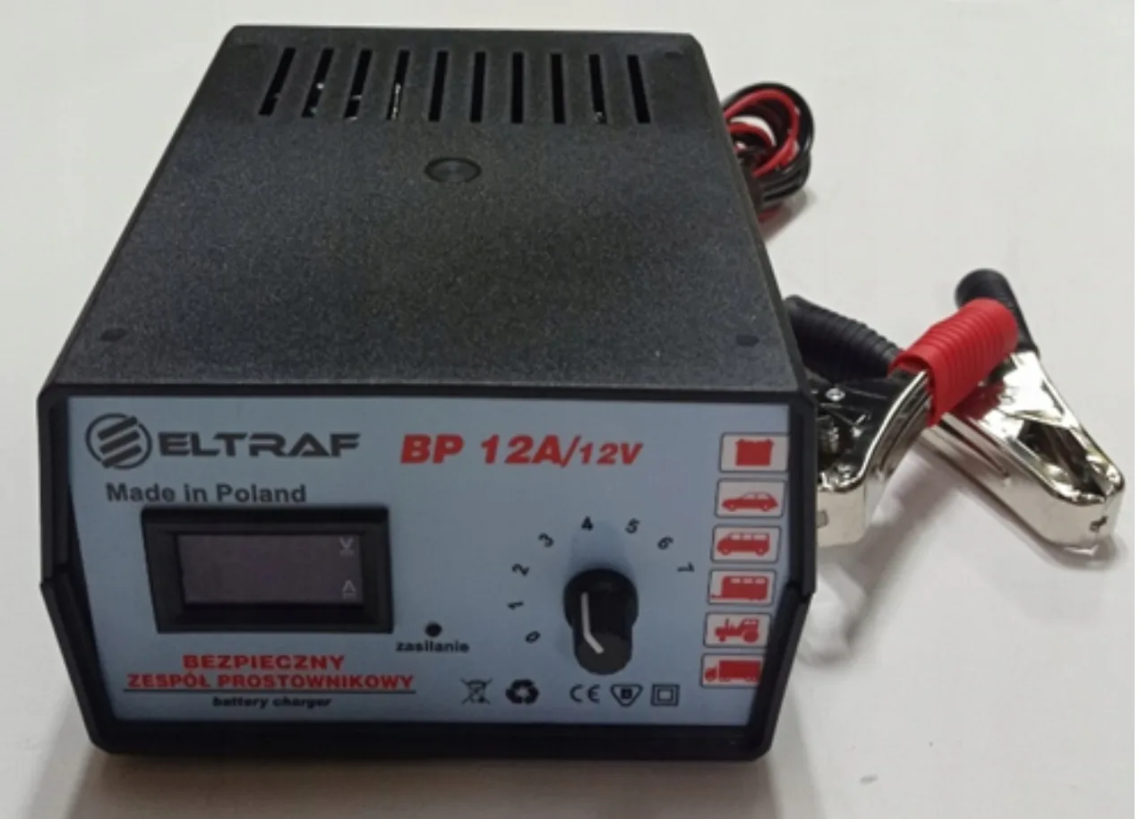 PROSTOWNIK 12A /12V (A V) Z PŁYNNĄ REGULACJA