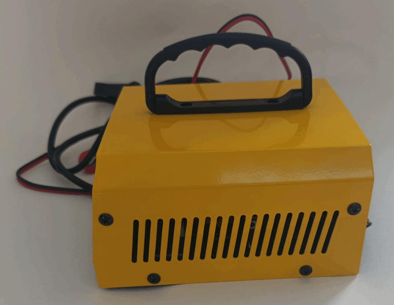 NOWOŚĆ  ŁADOWARKA MIKROPROCESOROWA AK-20A 12/24V - obrazek 3